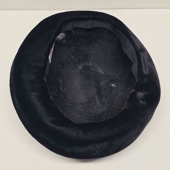 Vintage Black Red Blue Feathers Velvet And Mesh Hat Derby Church Formal Evening - Picture 6 of 11